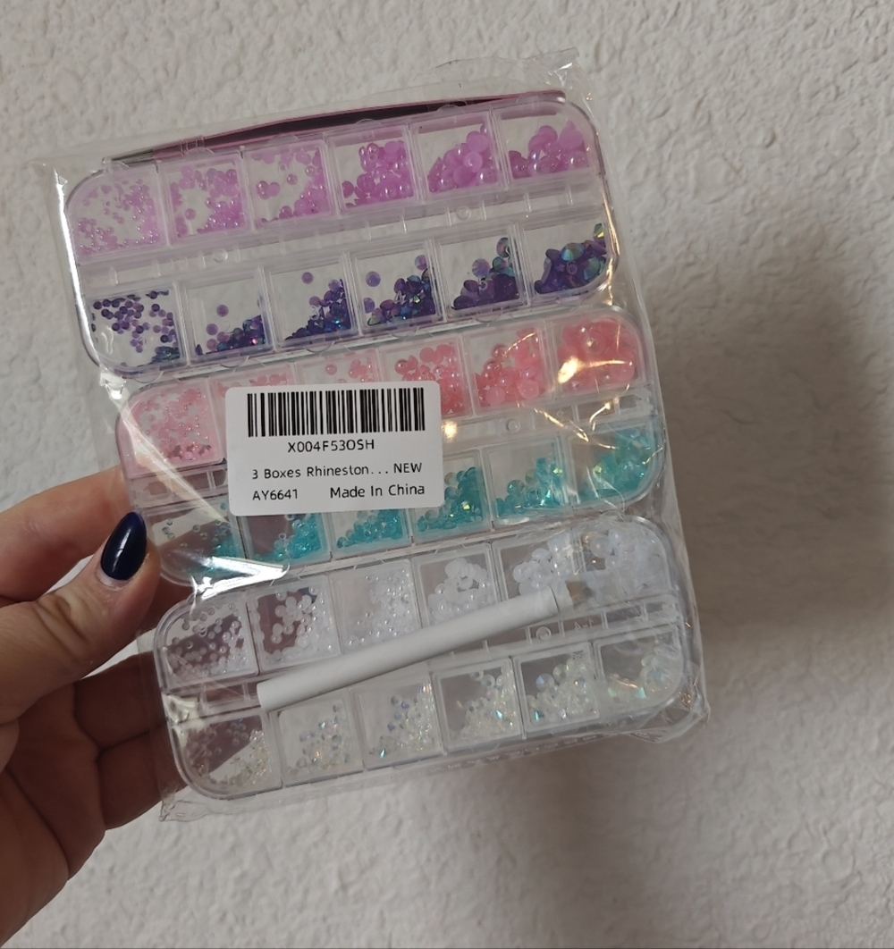 NWT Nail Gems